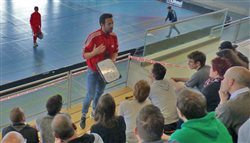 Erfolgreiche Weiterbildung der Netzwerktrainer Erfolgreiche Weiterbildung der Netzwerktrainer